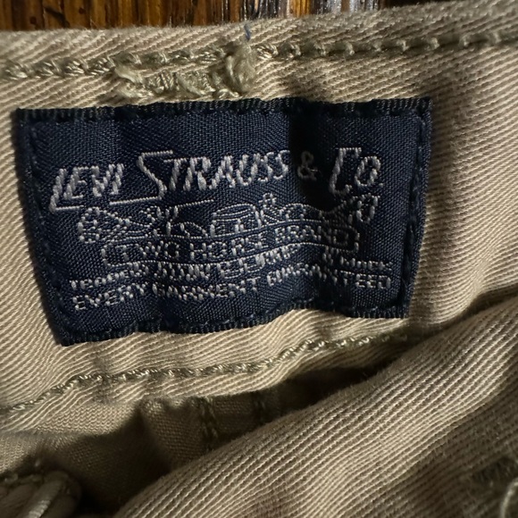 Levi’s Men’s cargo shorts - Picture 4 of 6